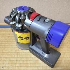☑︎ご成約済み■特価■Dyson ダイソン V8 fluffy  SV10 サイクロン式 /コードレスの画像