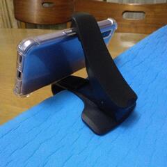 車載用スマホホルダーの画像