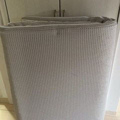 折りたたみ敷布団 シングル　の画像