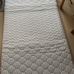折りたたみ敷布団 シングル　
