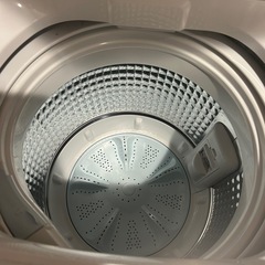 AQUA縦型洗濯機の画像