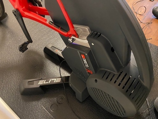 スマートトレーナー（ELITE DIRETO XR）