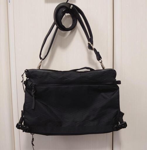 CODE OF BELL サコッシュショルダーバッグ メンズ