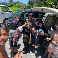 沖縄の青の洞窟をメインにシュノーケリング、ダイビングのガイドをし...