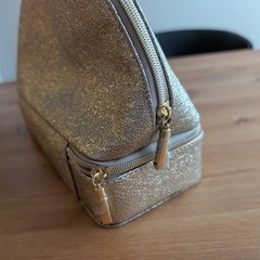 【ESTEE LAUDER】化粧ポーチの画像