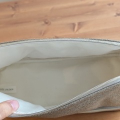 【ESTEE LAUDER】化粧ポーチの画像