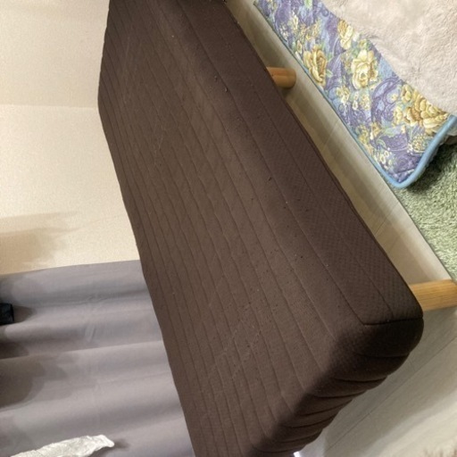 シングルベッド