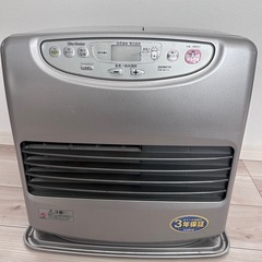中古  DAINICHIの石油ファンヒーター 2014製