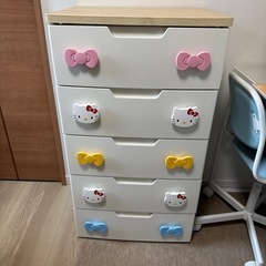 キティ　洋服引き出し収納　5段
の画像