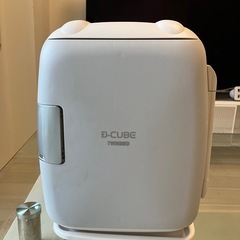 TWINBIRD コンパクト電子保冷保温ボックス D-CUBE HR-DB06の画像