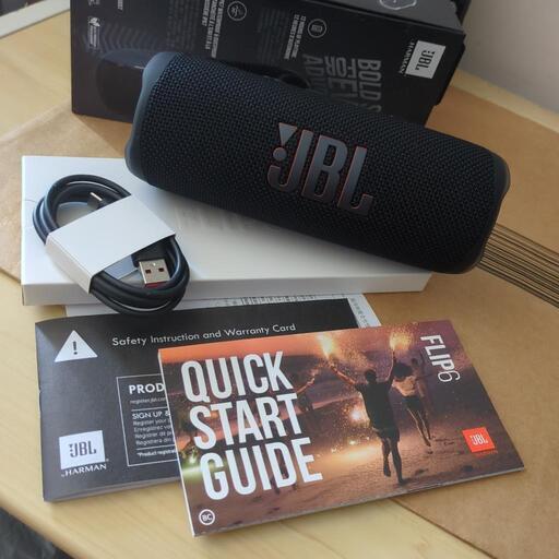 「取り引き中」JBL Flip 6　BLACK　箱付美品新品未使用