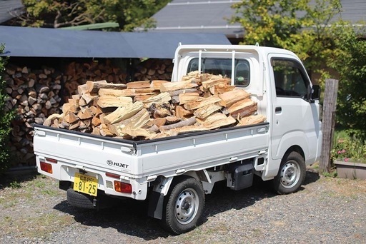 薪、軽トラック山盛り400kg11