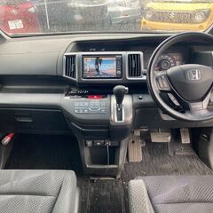 【ステップワゴンスパーダ　パール！自社ローン対応！ブラックOK！任意整理OK！債務整理OK！自己破産OK！他社審査不可OK！】の画像