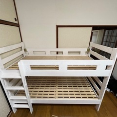 二段ベッドの画像
