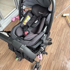RECARO レカロ サリアエリート チャイルドシート アダプター ブラック 黒の画像