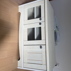 テレビ台
の画像