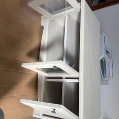 テレビ台
の画像