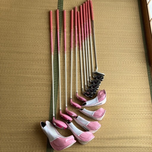 可愛いピンクのゴルフクラブ11点セット
