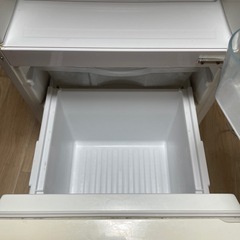  冷蔵庫　Panasonic NR-B142W の画像