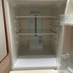  冷蔵庫　Panasonic NR-B142W の画像