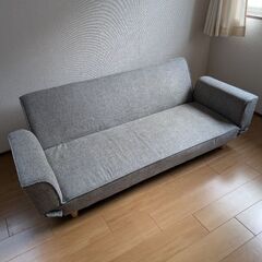 ソファの画像