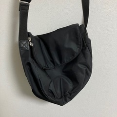 ショルダーバッグ