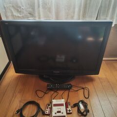最終値下げ！パナソニック32型テレビとニンテンドークラッシックミ...