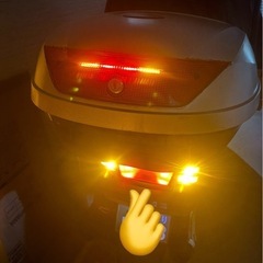リアボックス、トップケース　ブレーキ、ウインカー電装埋め込みの画像