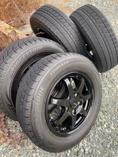 スタッドレス195/65R15