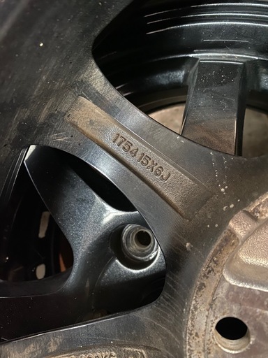 スタッドレス195/65R15