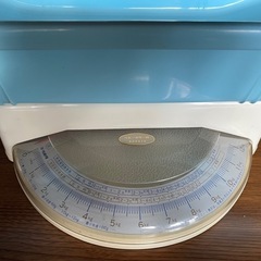 赤ちゃん用体重計     値下げしましたの画像