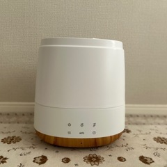 加湿器(白／木目)の画像