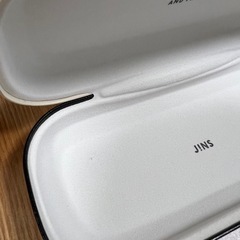 新品未使用ディズニーミッキーマウスメガネケースJINSの画像