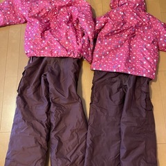 子供　スキーウェア　ブーツ　グローブの画像