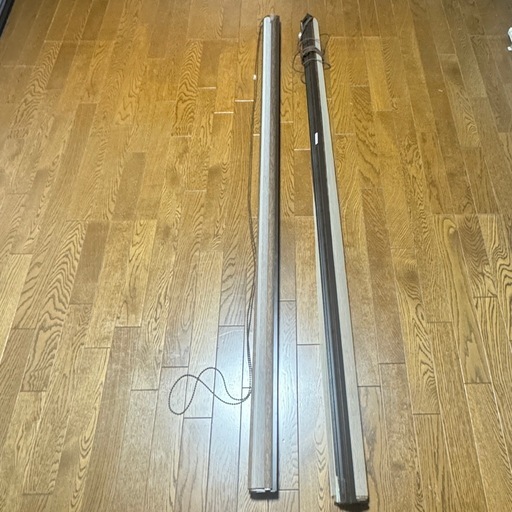 ロールスクリーン　中古　取付部品付 幅180cm 高最大227cm