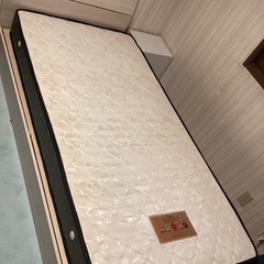値下げします！きれいな シングルベッドとマトレス