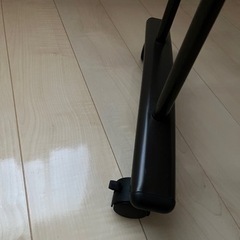 取引中！
ベッド用テーブル　机　食事台 　の画像