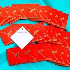 プレゼントタグミニ新品　どちらか20枚
の画像