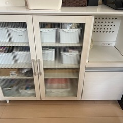 食器棚 ホワイト 2枚扉 引き出し付き｜トレファクONLINE