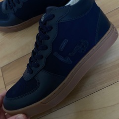 サンガッチョ　スニーカー　23.5cmの画像