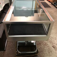 店舗用　ガラスショーケース　の画像