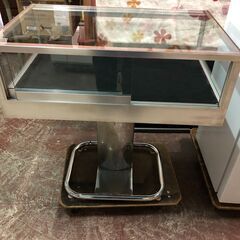 店舗用　ガラスショーケース　