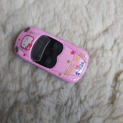 キティちゃんのミニカー