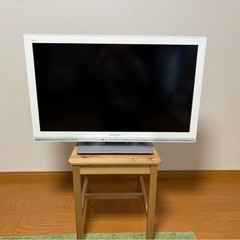 Panasonic  テレビ　32型　VIErAの画像