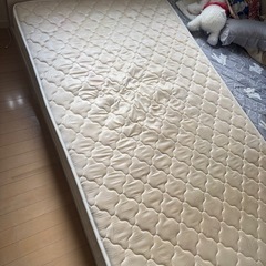 【受け渡し予定者決定しました】セミダブルベッドフレーム、マットレスセットの画像