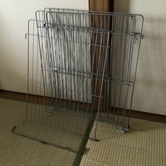 ストーブガードの画像