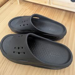 【取引決定】【crocsサンダル】オフ グリッド スライドの画像