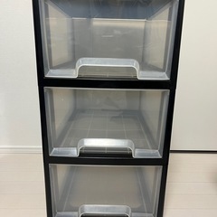 収納ケース　衣装箱の画像