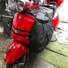 交換可能　低走行　ピアジオ　ベスパGTS250ie 綺麗です。自...