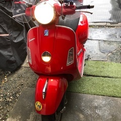 交換可能　低走行　ピアジオ　ベスパGTS250ie 綺麗です。自賠責約3年付きの画像
